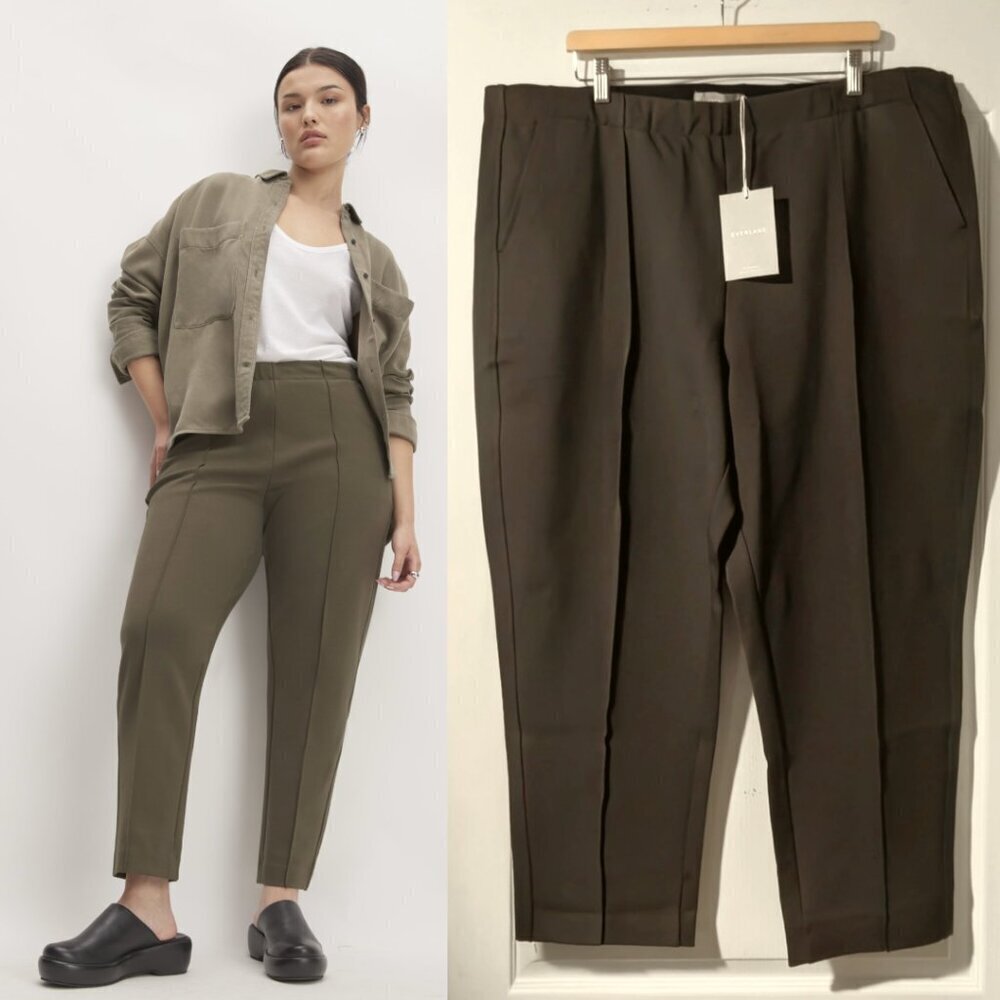 Everlane | The Dream Pant In Dark Forest Green